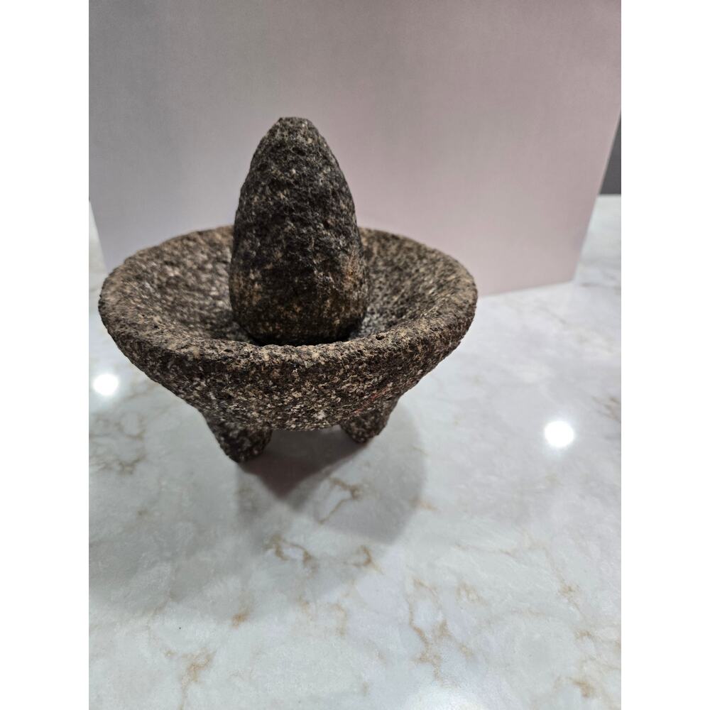 Mexico Molcajete Mortar and Pestle Handcrafted Lava Rock 7" Cooking Salsa